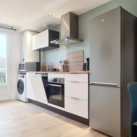 Le Lion D'or 公寓 Bessines